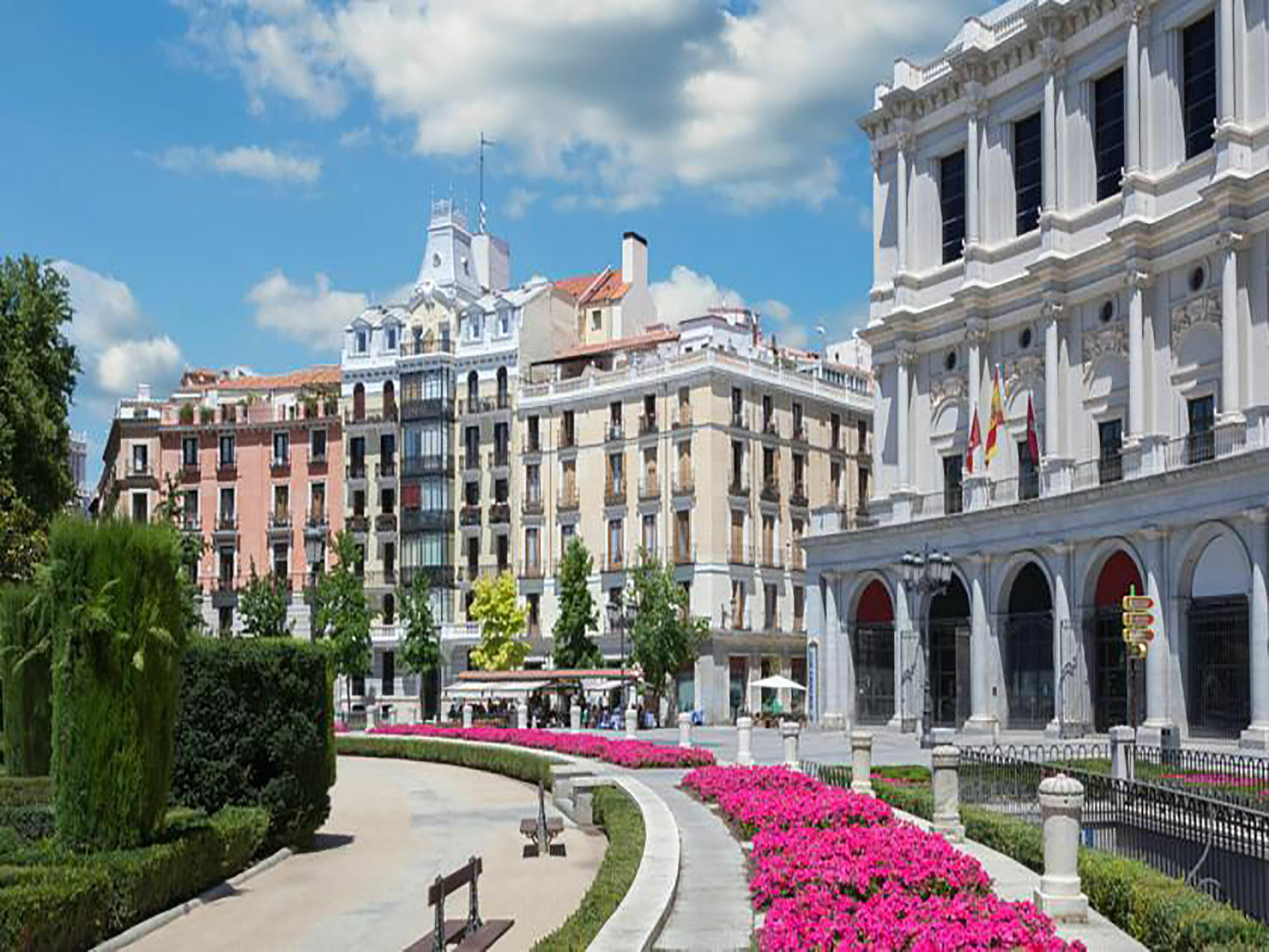Hostal Arriaza Мадрид Экстерьер фото